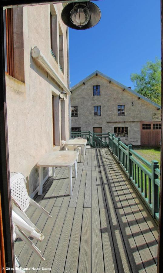 Au Fil Du Temps Bed & Breakfast Fougerolles-Saint-Valbert Exterior photo