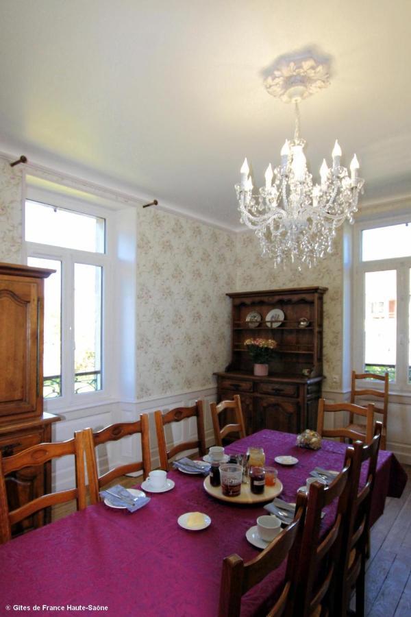 Au Fil Du Temps Bed & Breakfast Fougerolles-Saint-Valbert Exterior photo